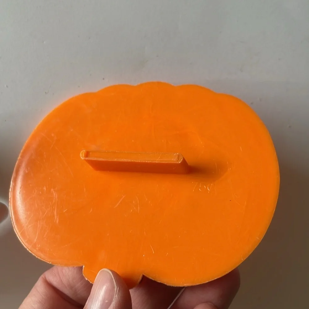 Wilton Halloween Fall Pumpkin Comfort Grip Stainless Steel Cookie Cutter Lot 5